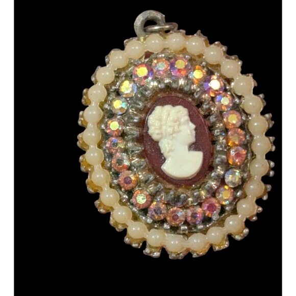 Vintage Cameo Pendant Necklace Beaded Rhinestones Intricate Victorian  Estate - Picture 4 of 12
